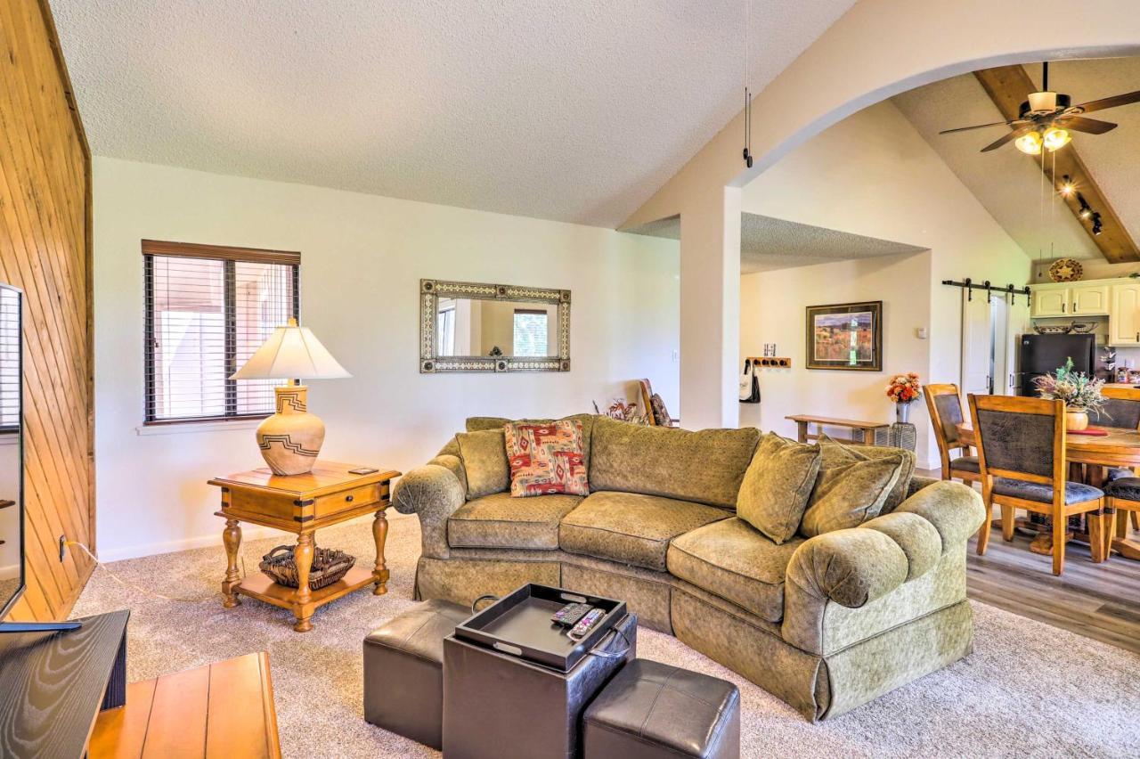 Cozy Pagosa Springs Townhome Fire Pit And Patio! Exterior photo